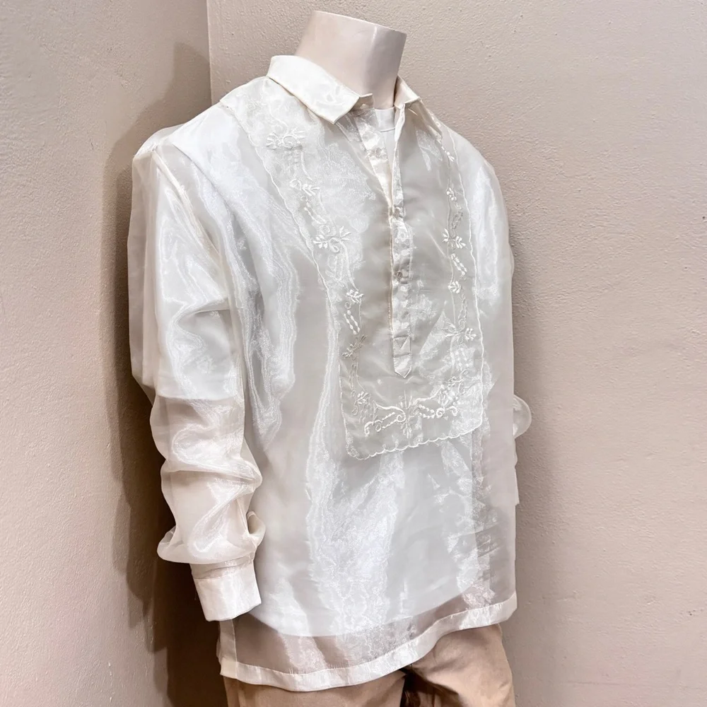 Men’s Filipino Traditional Sheer Ivory Barong - Picture 2 of 12